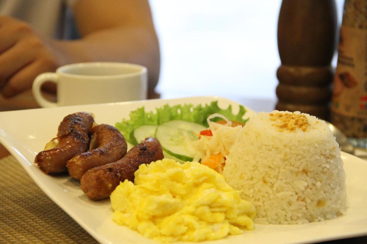 Hotel Marciano Calamba  Bagian luar foto